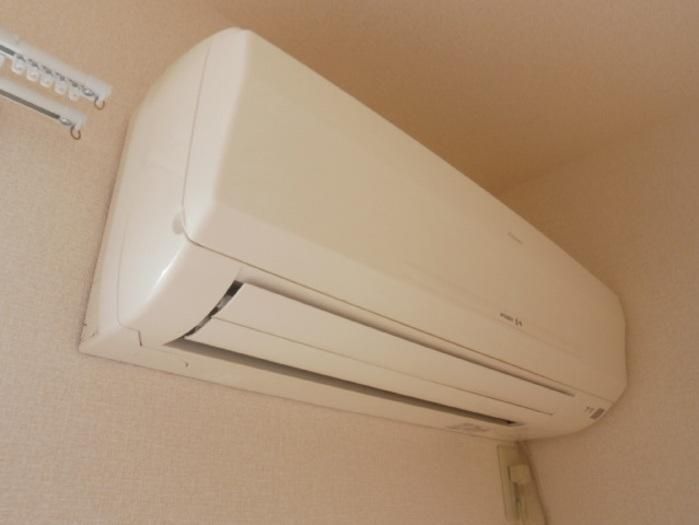 �y���̑��ݔ��z�@