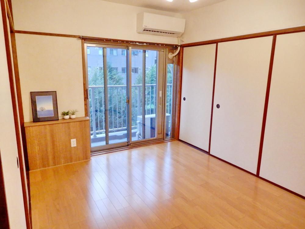 �y�Q���z�@