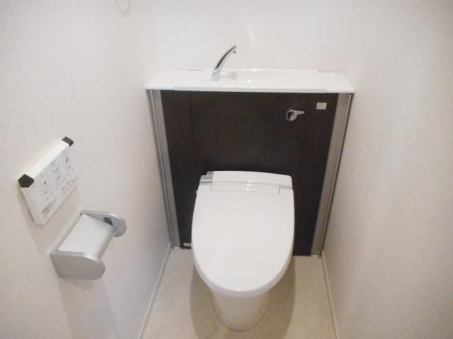 �y�g�C���z�@