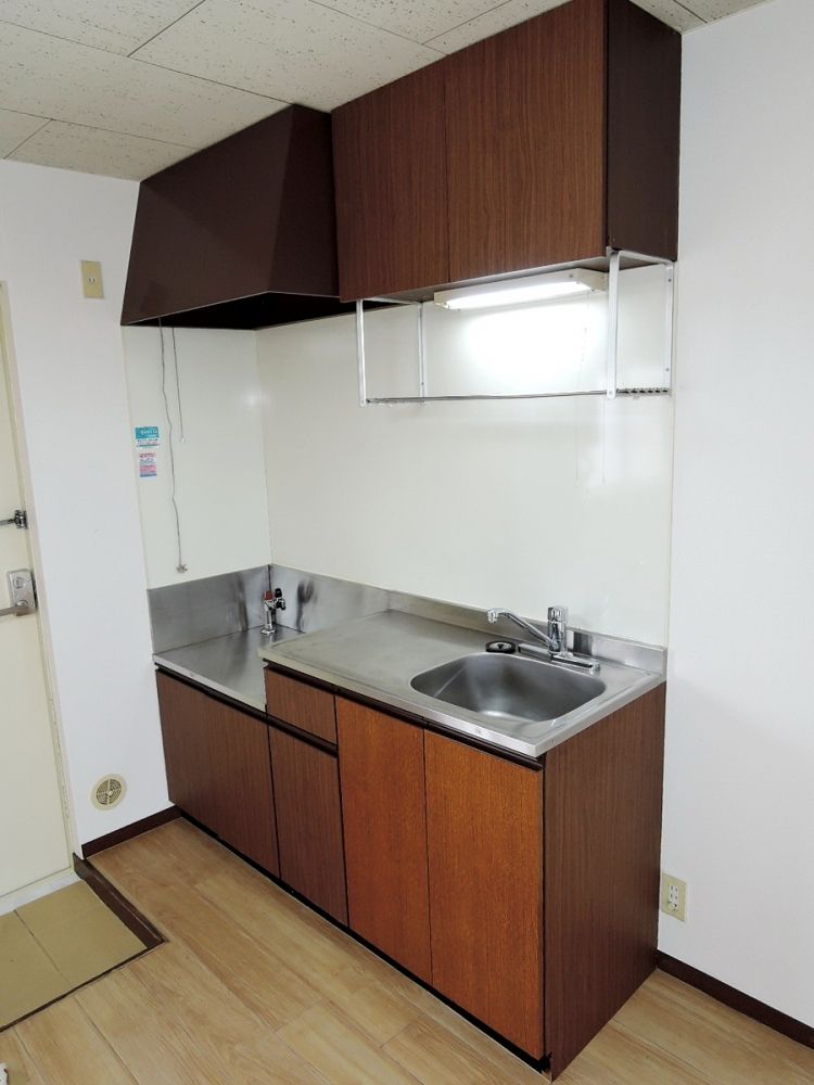 �y�L�b�`���z�@