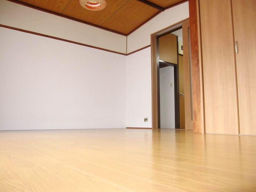 �y�Q���z�@