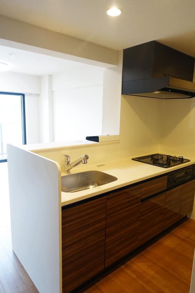 �y�L�b�`���z�@