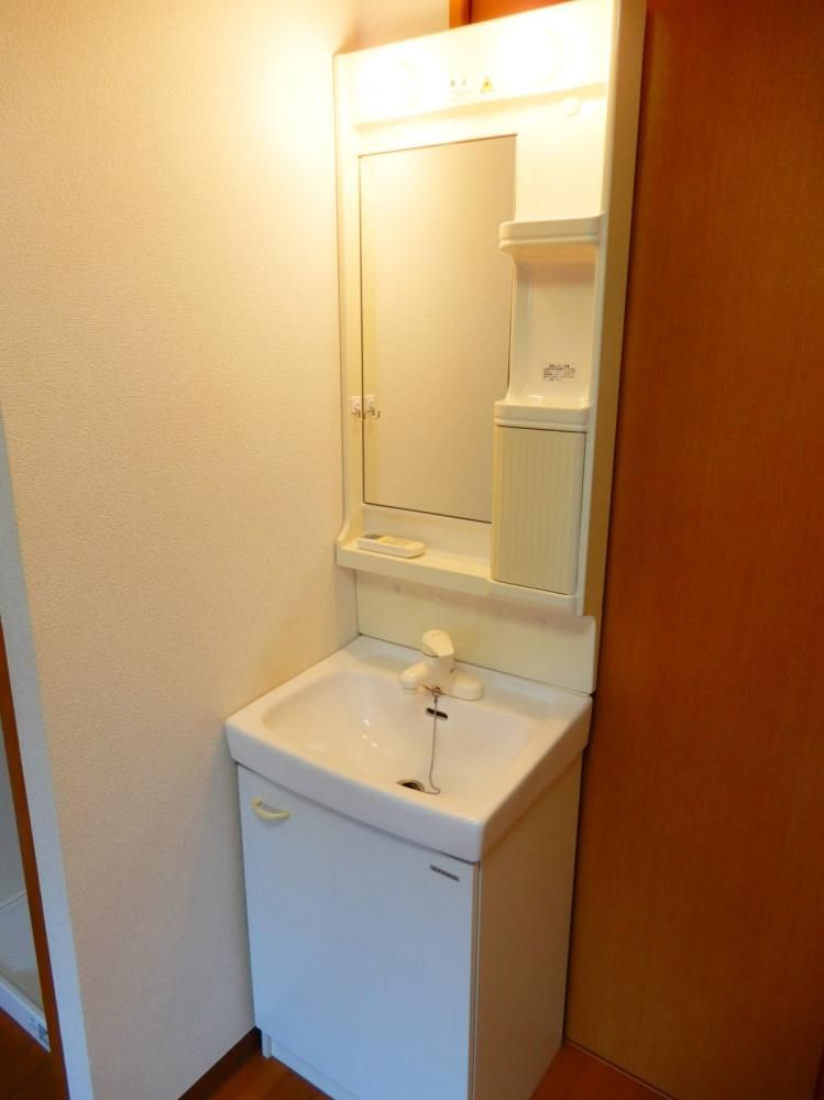 �y���ʏ��z�@