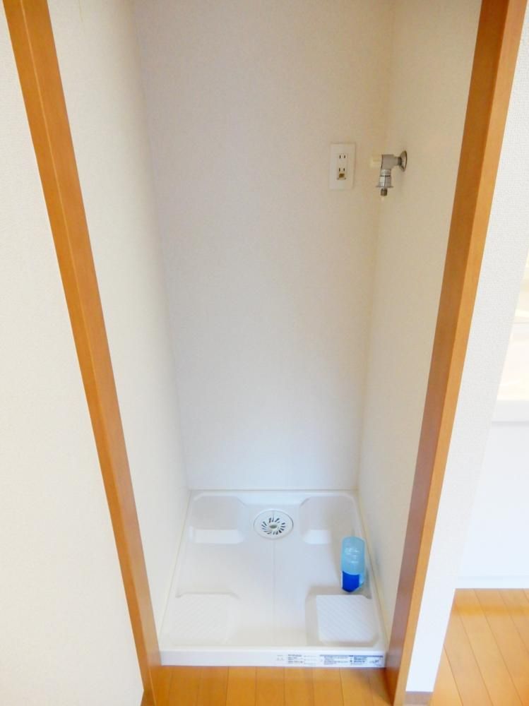 �y���̑��ݔ��z�@