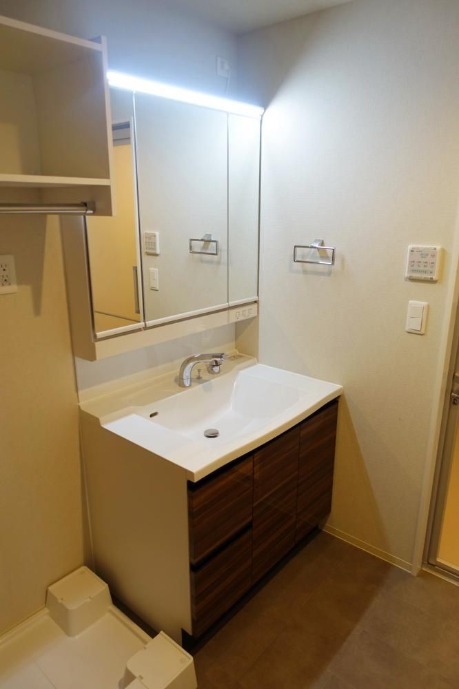 �y���ʏ��z�@