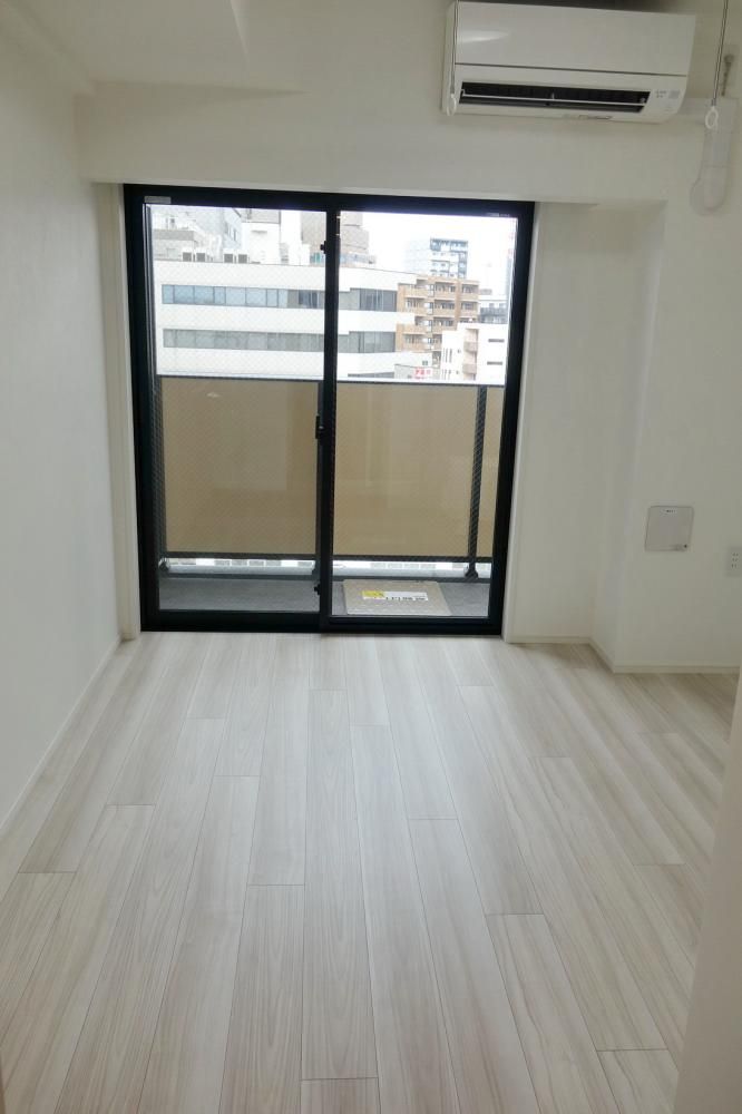 �y�Q���z�@