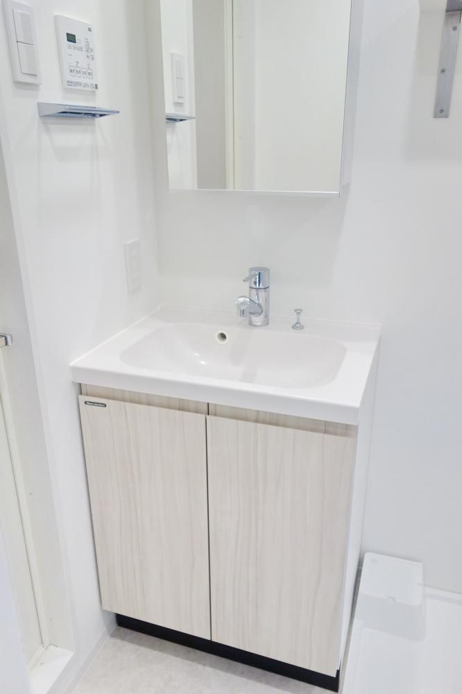 �y���ʏ��z�@