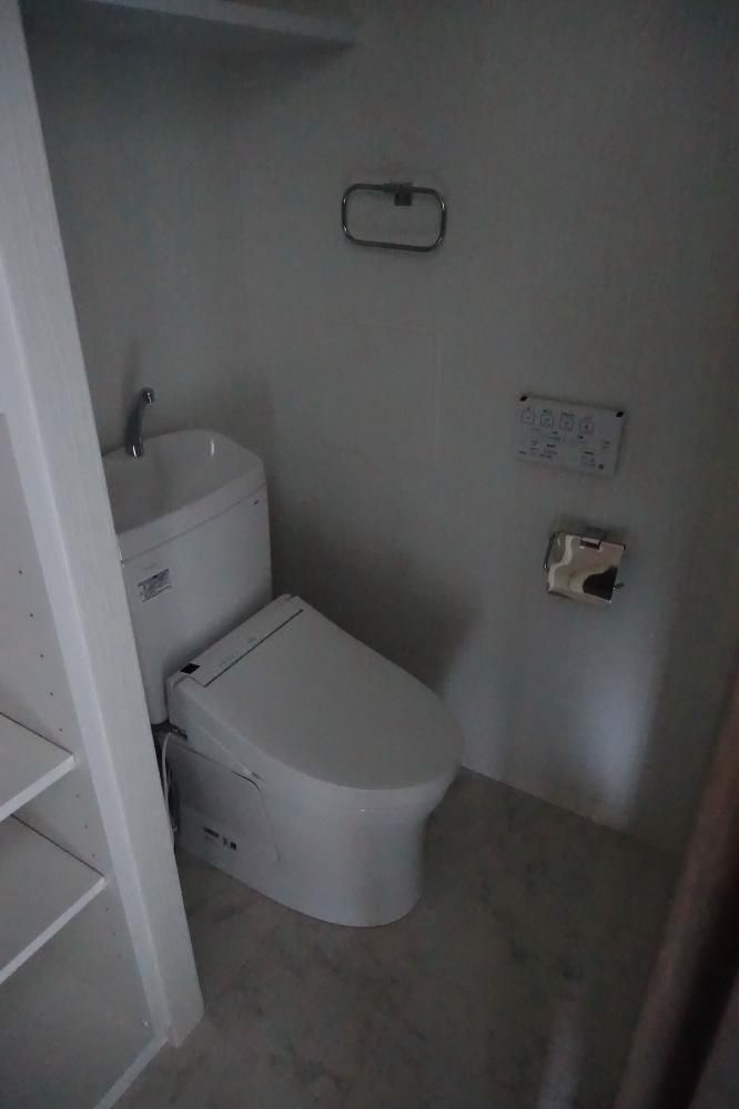 �y�g�C���z�@