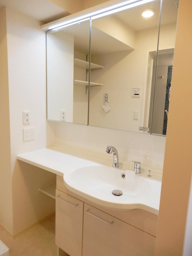 �y���ʏ��z�@