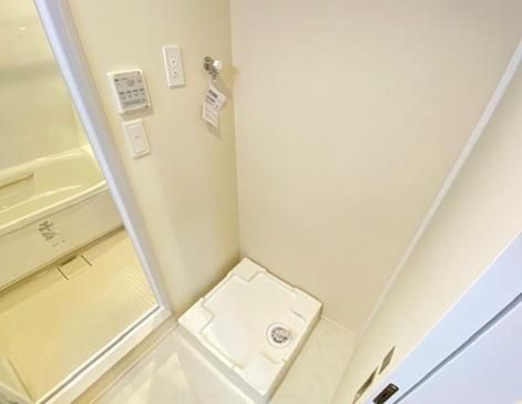 �y���̑��ݔ��z�@