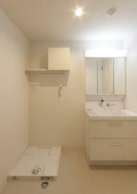 �y���ʏ��z�@