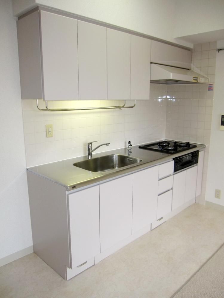 �y�L�b�`���z�@