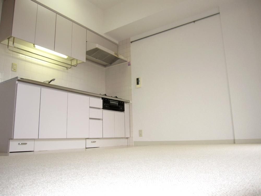 �y���ԁE���r���O�z�@