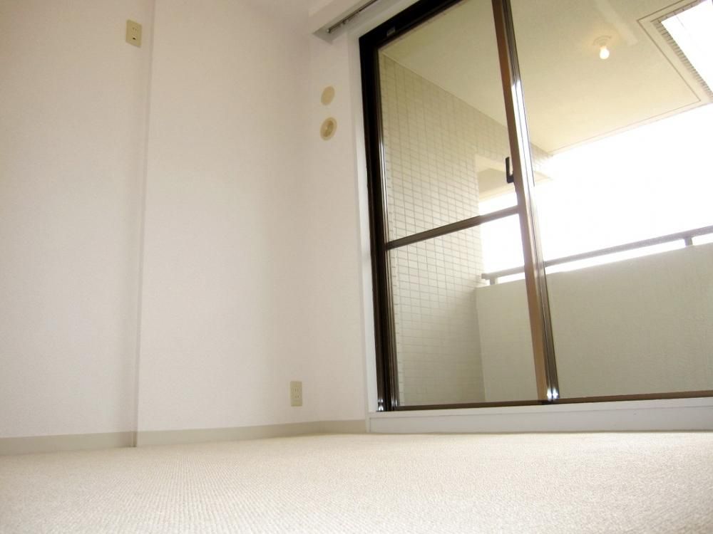 �y�Q���z�@