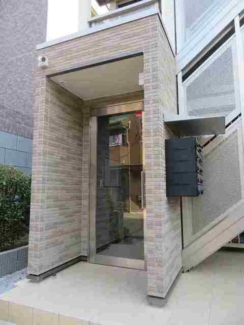 �y�G���g�����X�z�@