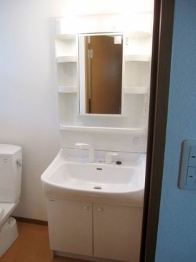 �y���ʏ��z�@