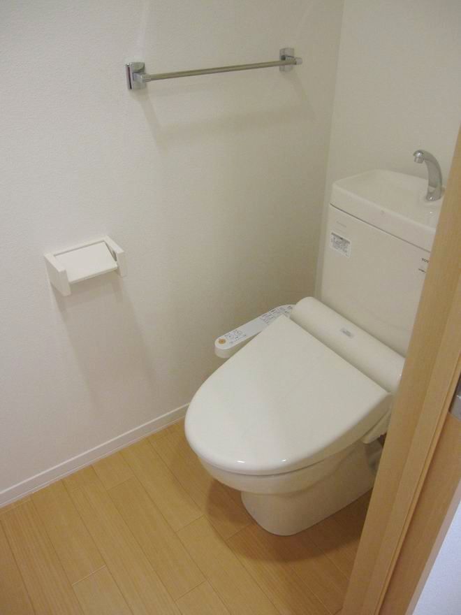 �y�g�C���z�@