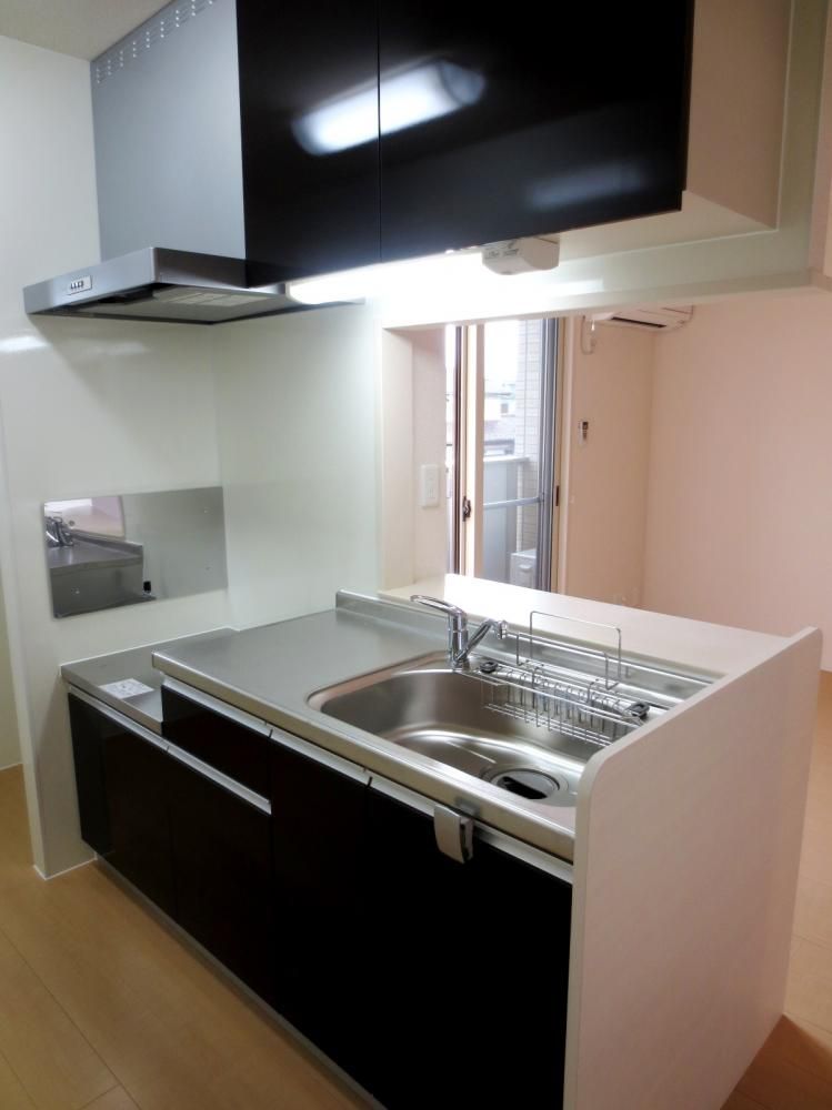 �y�L�b�`���z�@