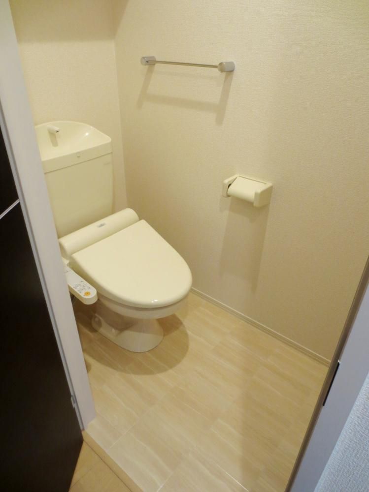 �y�g�C���z�@