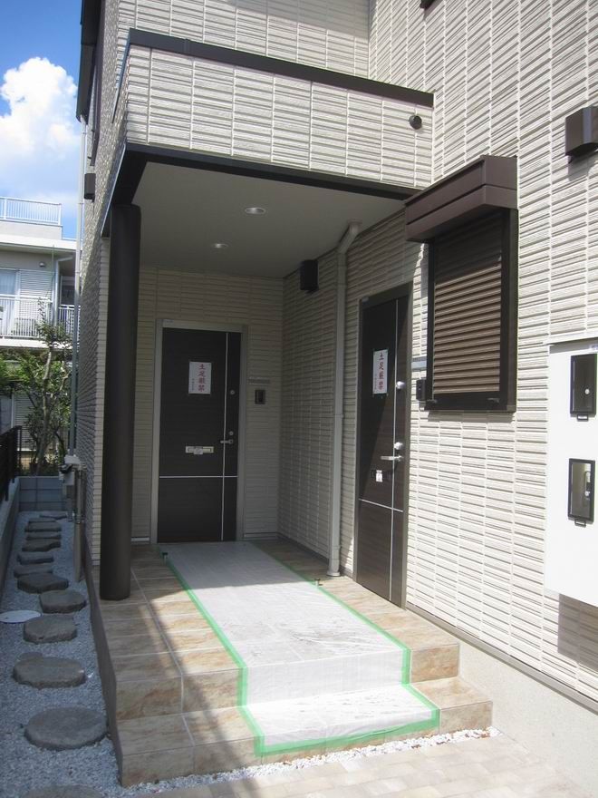 �y�G���g�����X�z�@