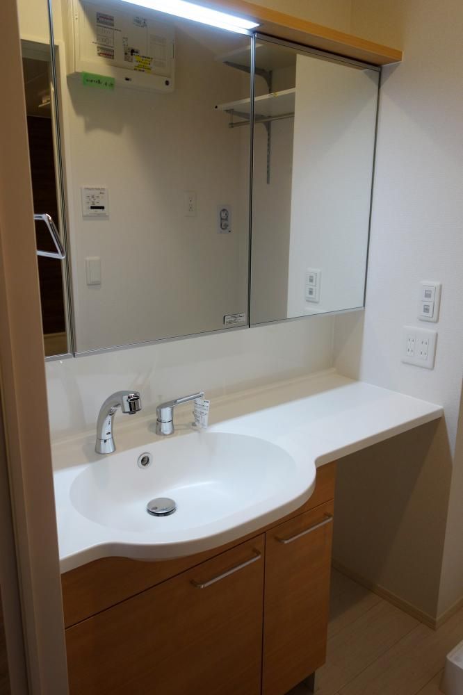 �y���ʏ��z�@