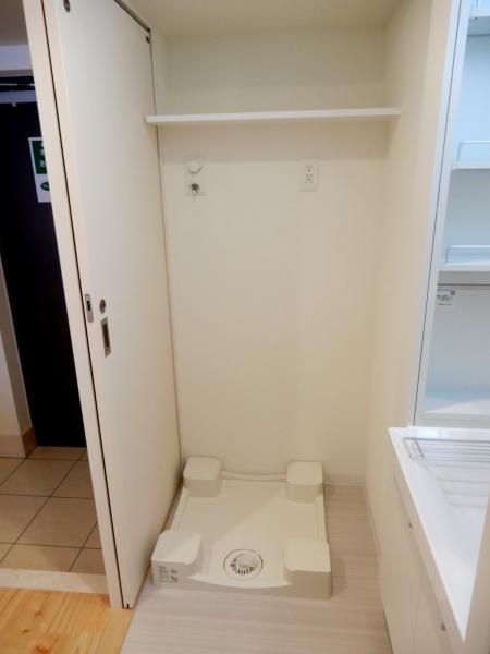 �y���̑��ݔ��z�@