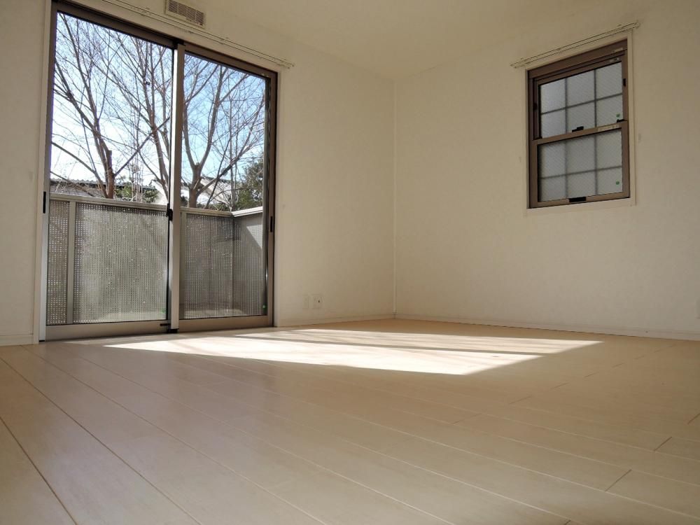 �y�Q���z�@