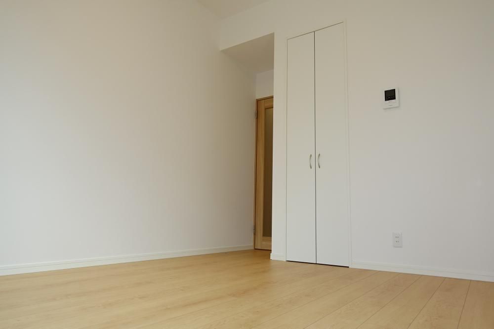 �y�Q���z�@