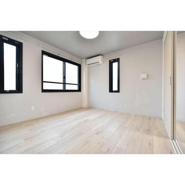 �y�x�����_�z�@