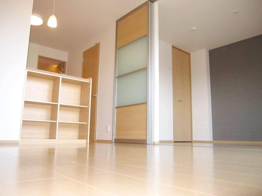 �y���ԁE���r���O�z�@