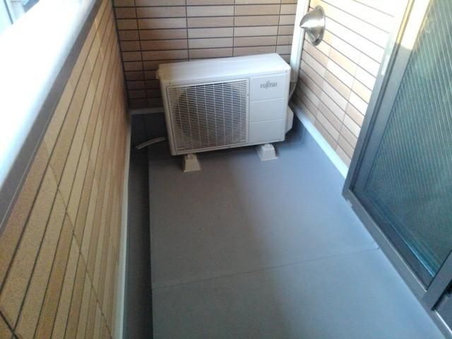 �y�x�����_�z�@