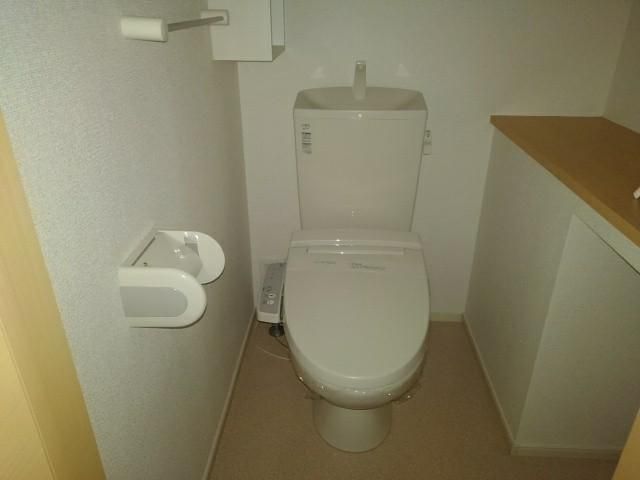 �y�g�C���z�@