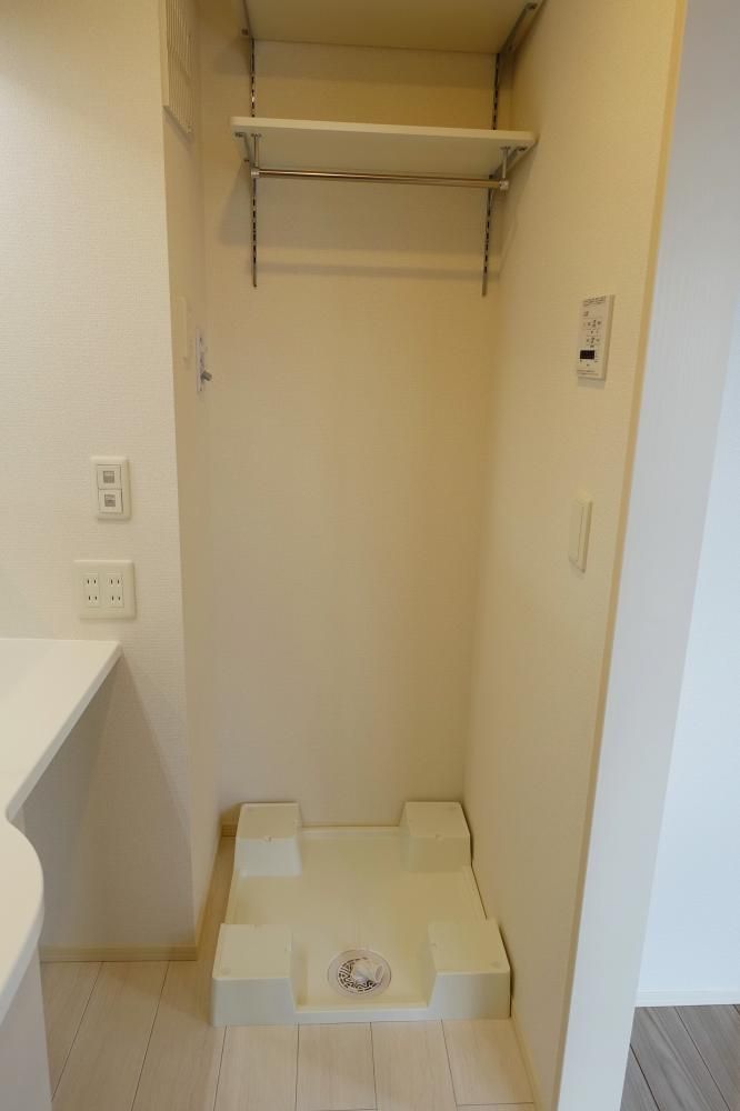 �y���̑��ݔ��z�@