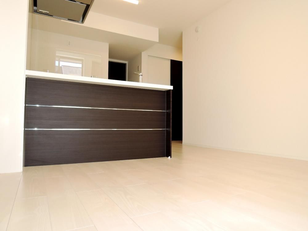 �y���ԁE���r���O�z�@���d�l�^�C�v