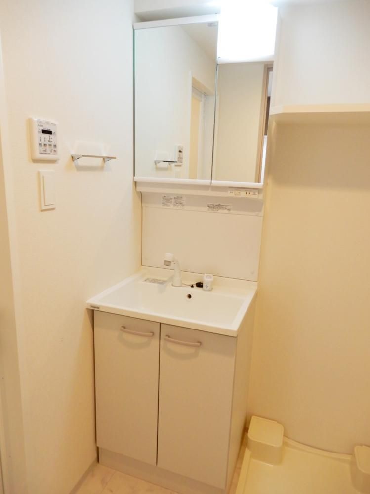 �y���ʏ��z�@