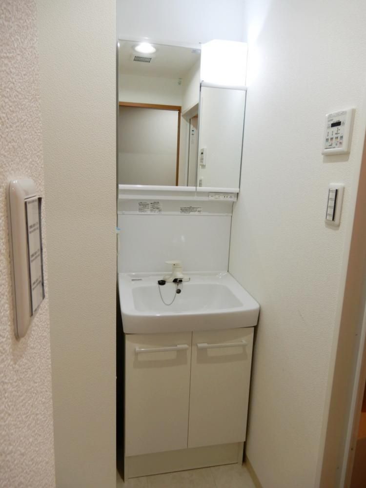 �y���ʏ��z�@