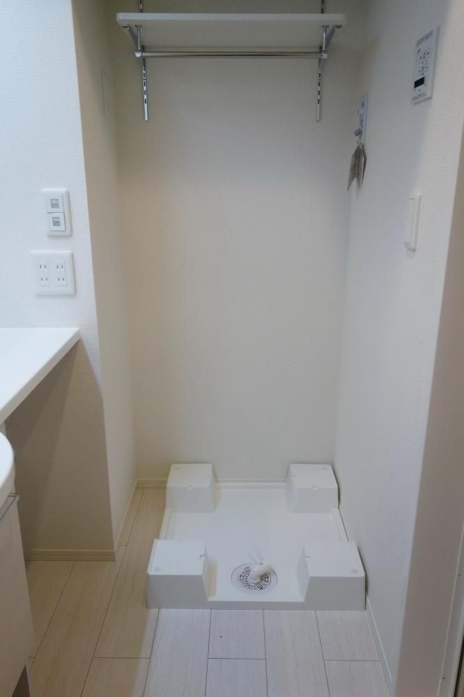 �y���̑��ݔ��z�@