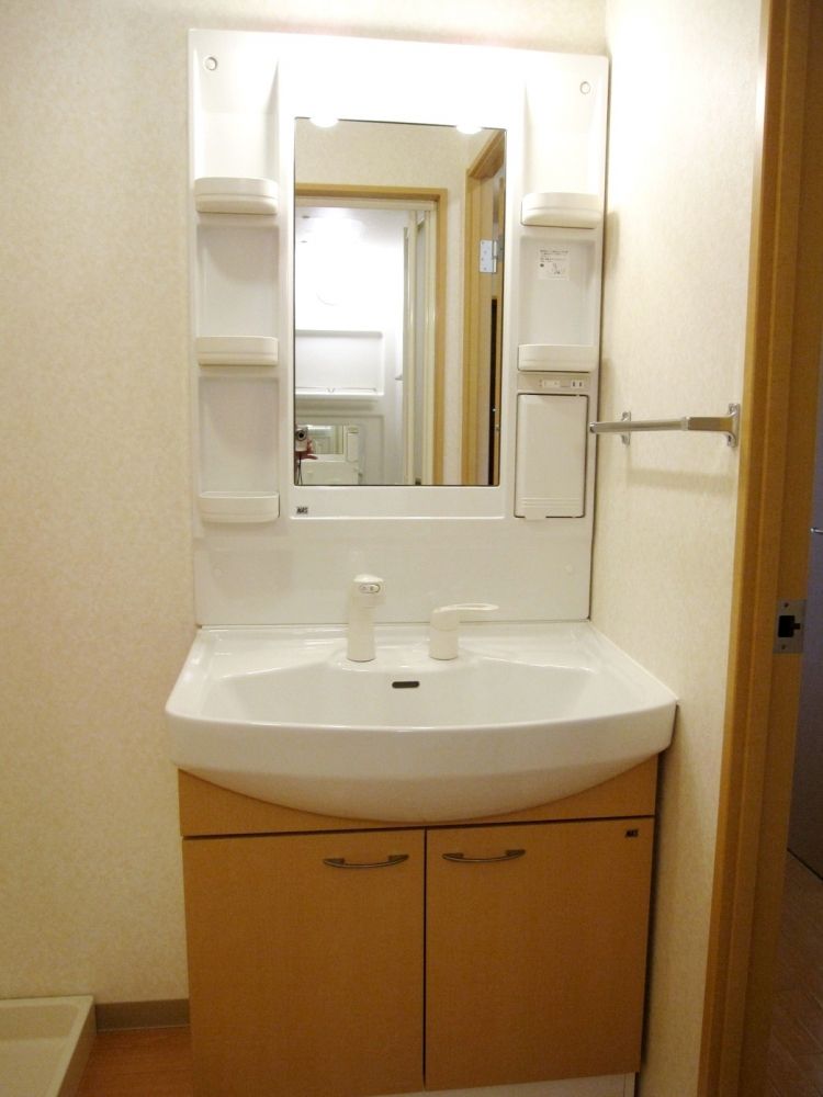 �y���ʏ��z�@