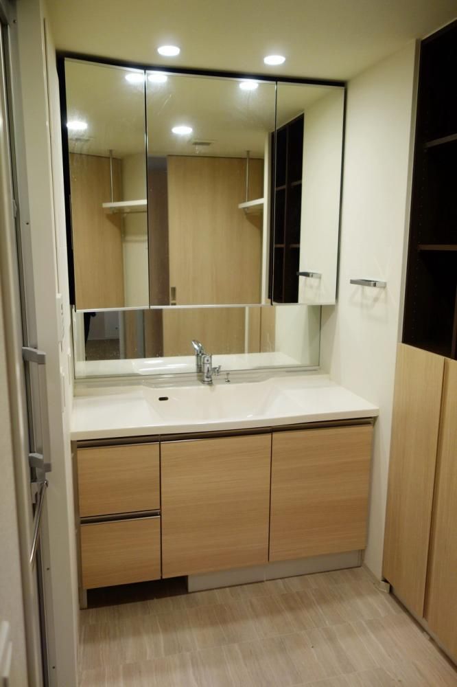 �y���ʏ��z�@