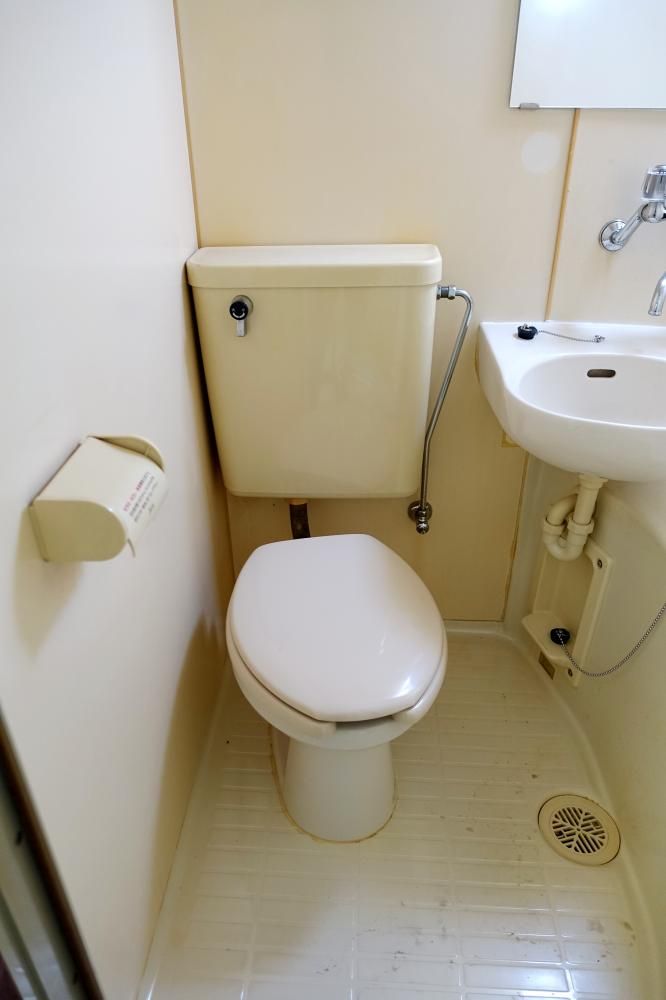 �y�g�C���z�@