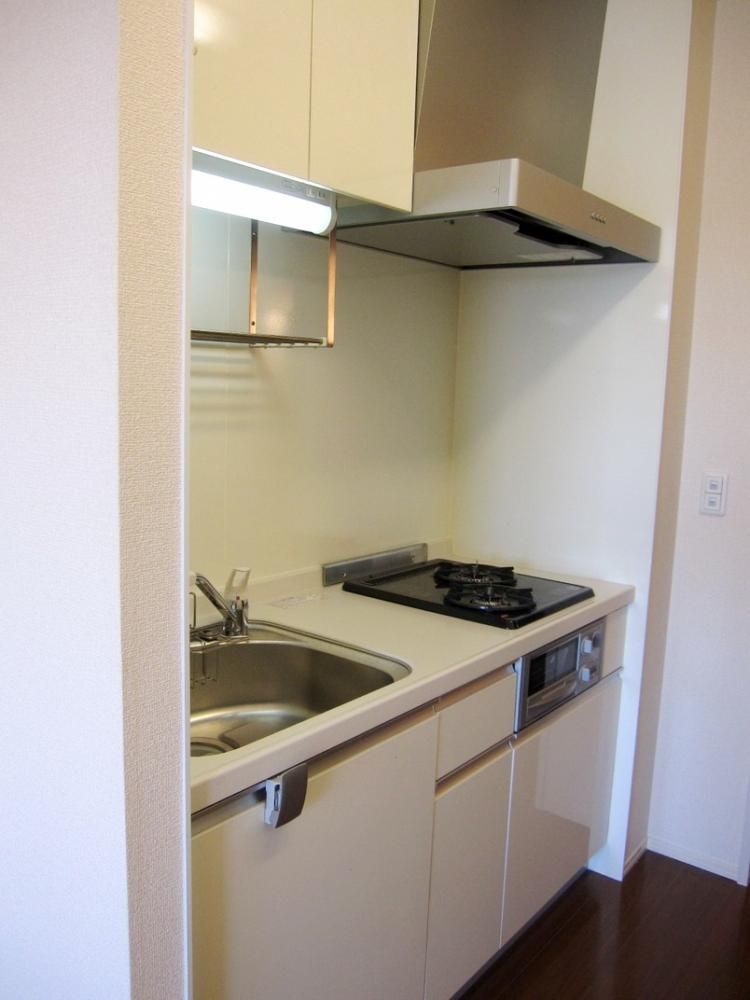 �y�L�b�`���z�@