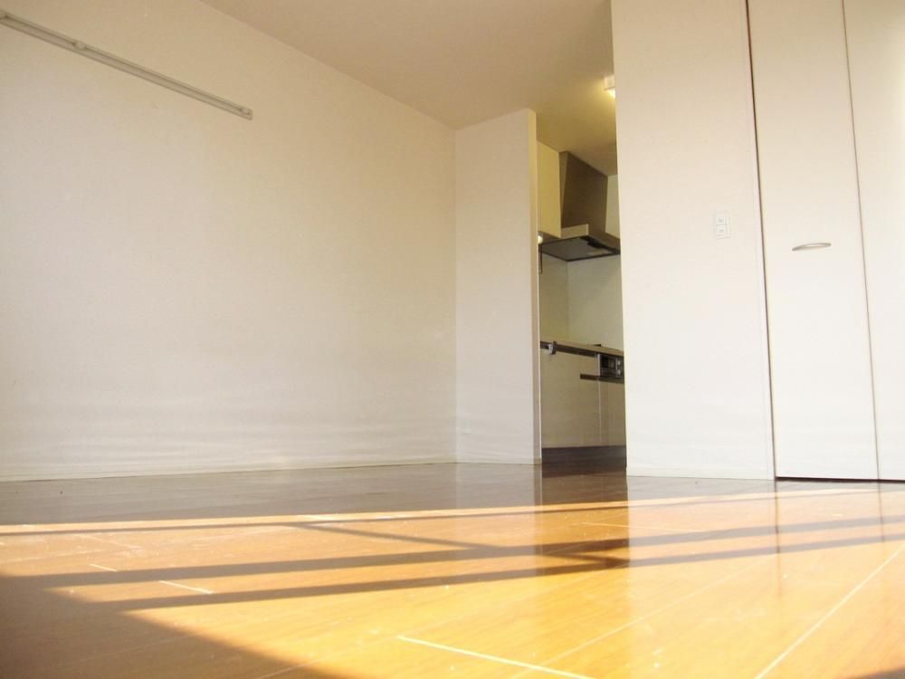 �y���ԁE���r���O�z�@