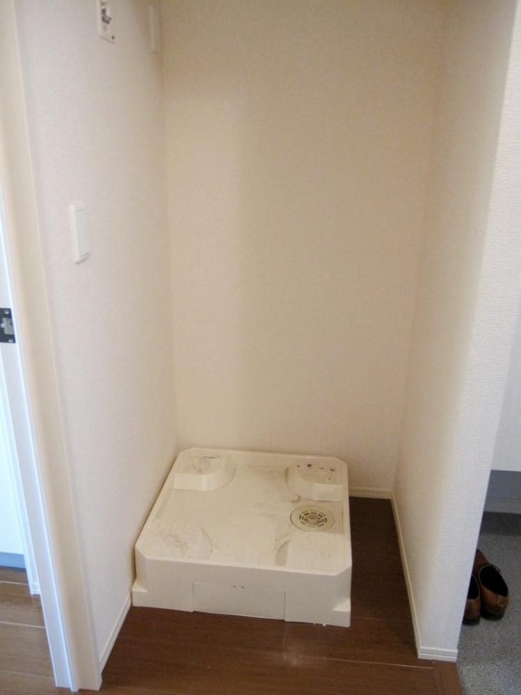 �y���̑��ݔ��z�@