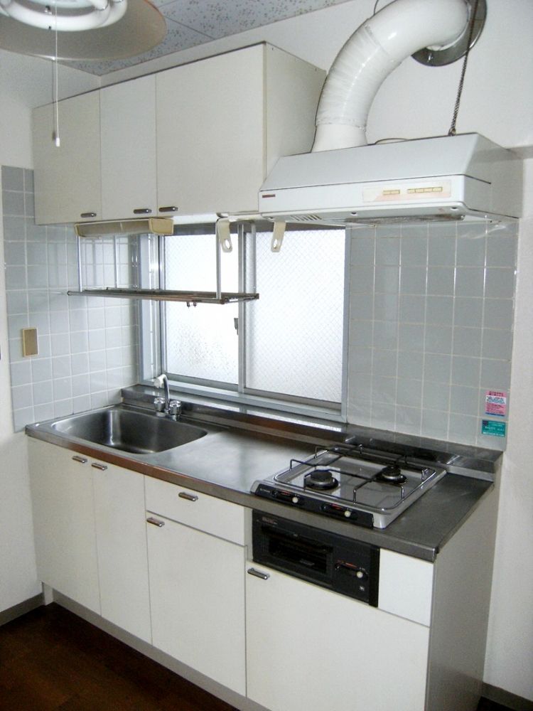 �y�L�b�`���z�@