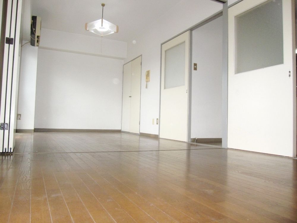 �y�Q���z�@