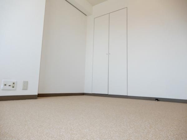 �y�Q���z�@