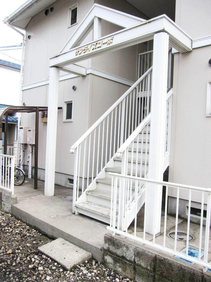 �y�G���g�����X�z�@