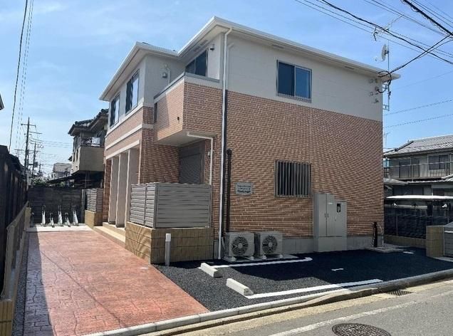 �y�G���g�����X�z�@