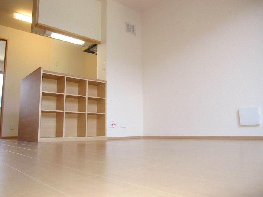 �y���ԁE���r���O�z�@