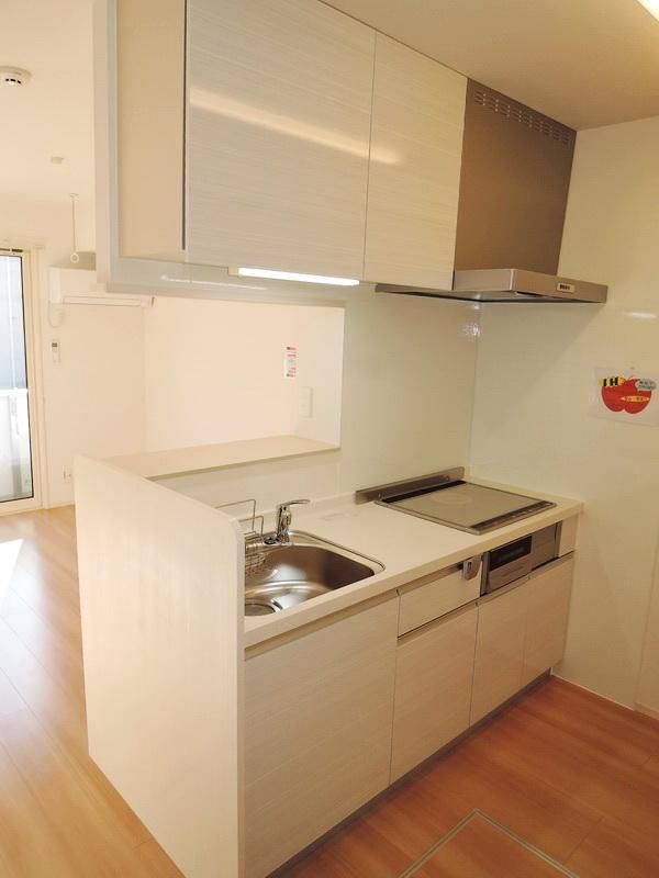 �y�L�b�`���z�@